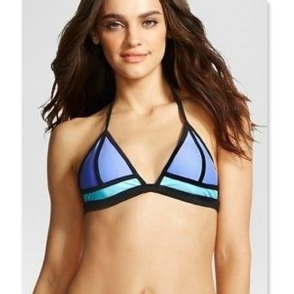 Triangle Colorblock String Bikini Top - Picture 3 of 12